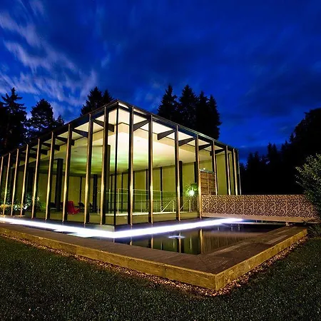 Belmont By Waldhaus Szálloda 4*