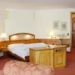 Belmont By Waldhaus Hotel 4*