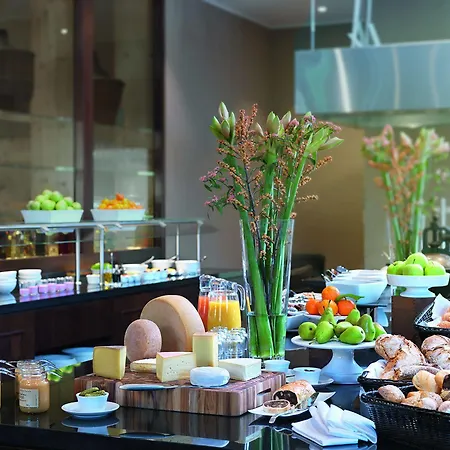 Hotell Belmont By Waldhaus Flims